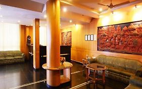 Hotel Bombay Tiffanys Mysore